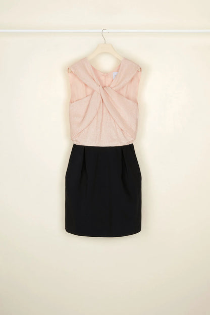 Rose Black