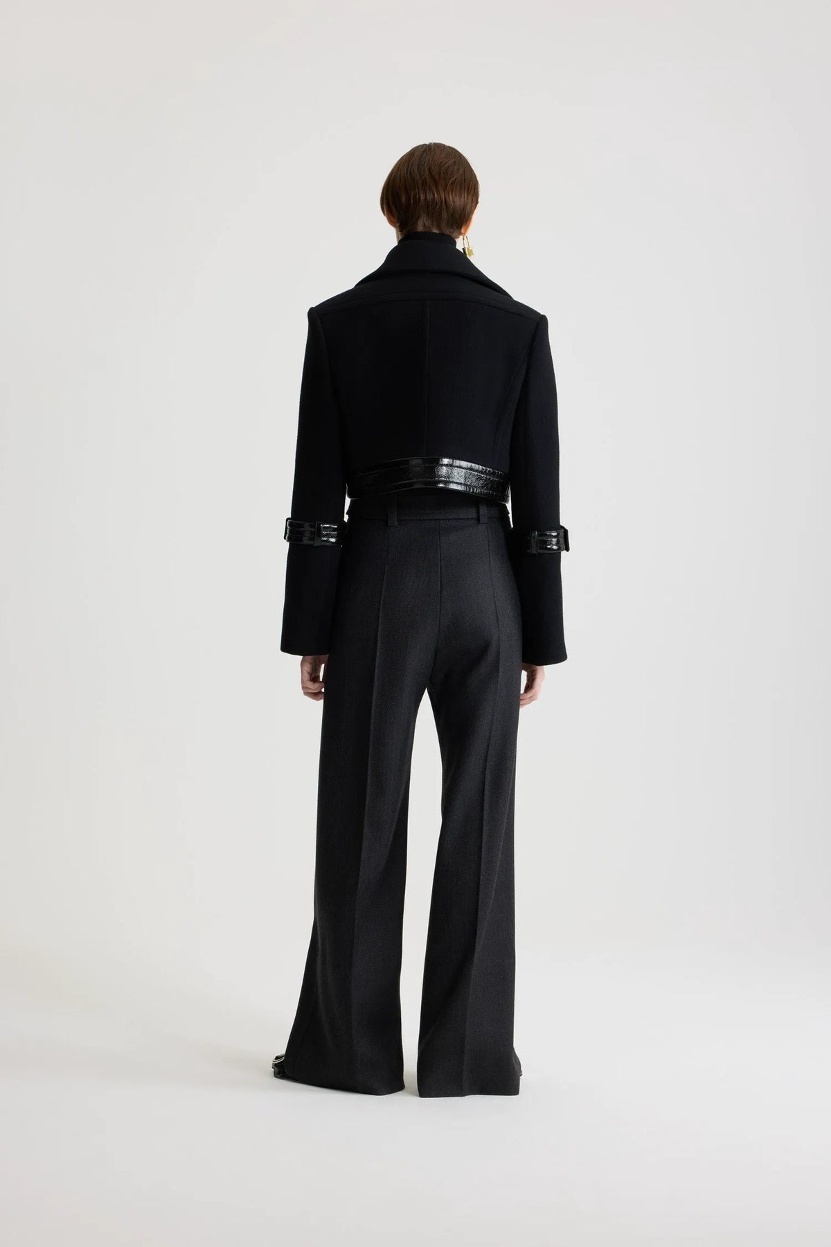No Label Black