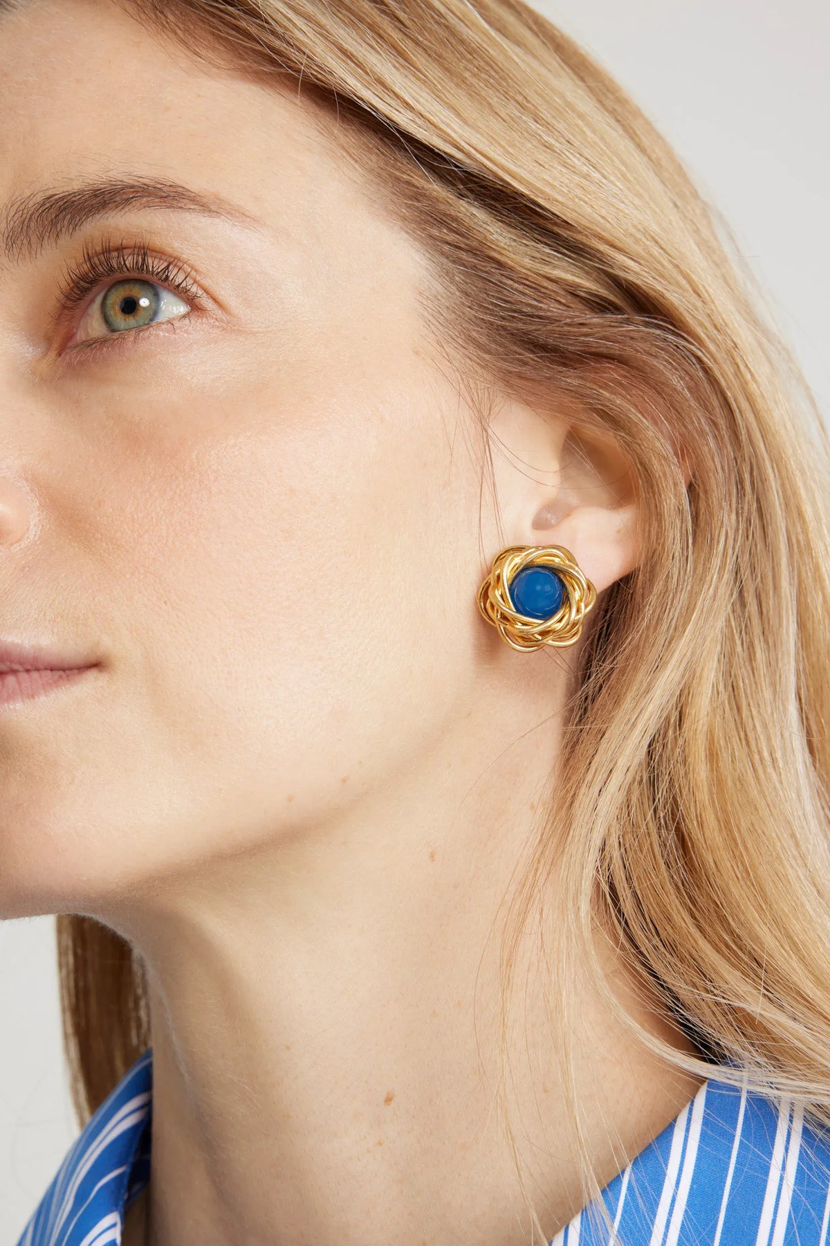 Victoria Blue