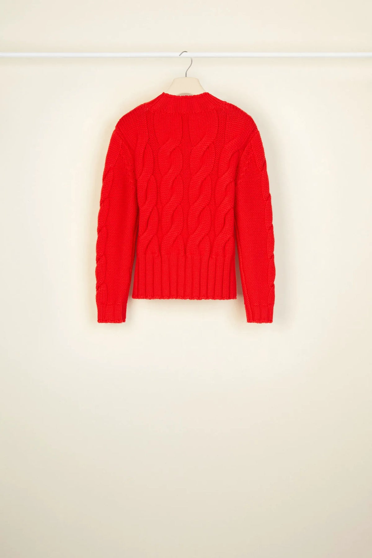 Capucine Red